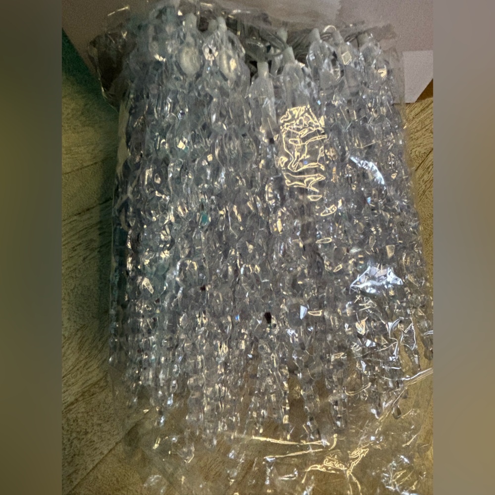 LED Icicle String Lights - Picture 10 of 11